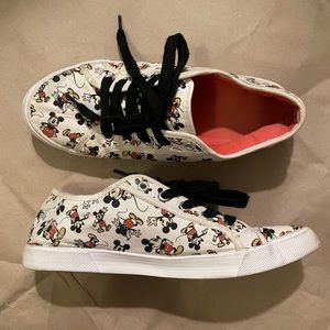 White Disney Mickey Mouse sneakers size 9